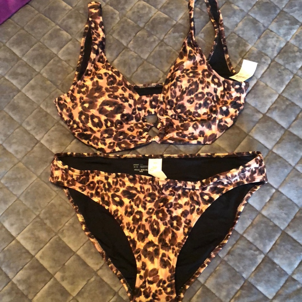 Cheetah bikini